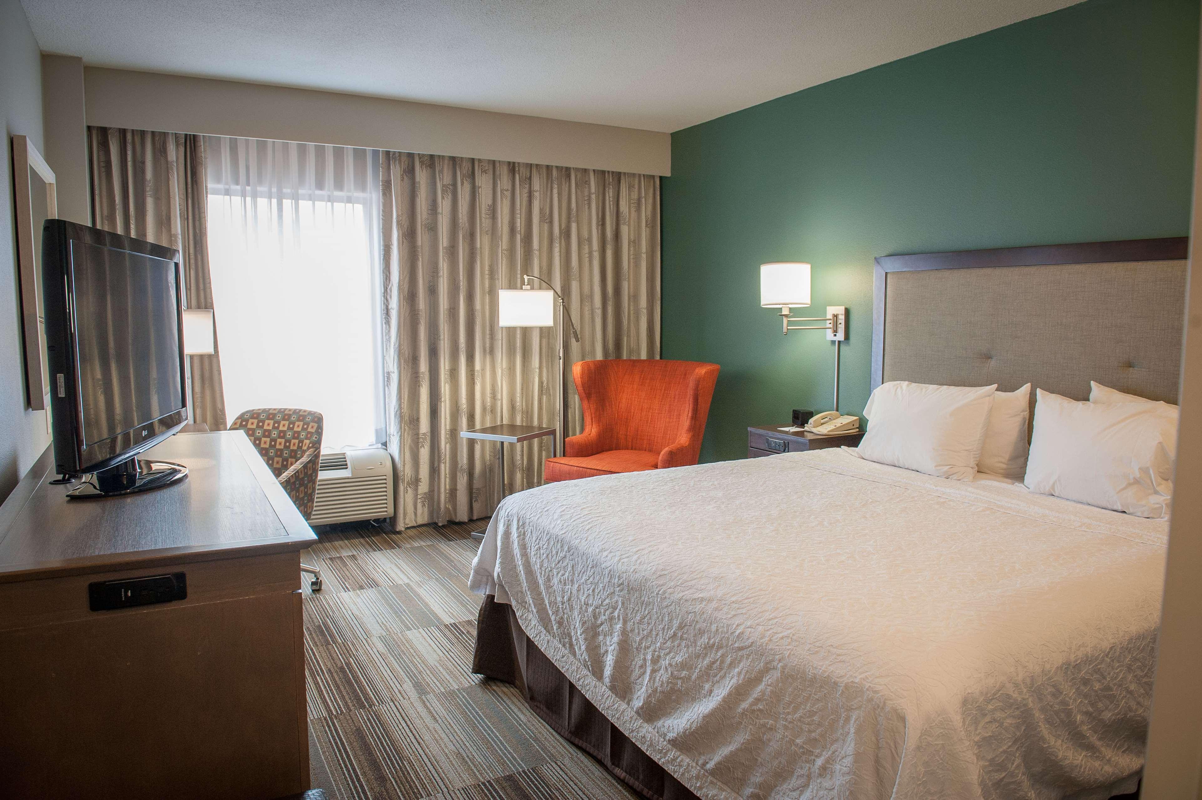 Hampton Inn And Suites New Orleans Convention Center Екстер'єр фото