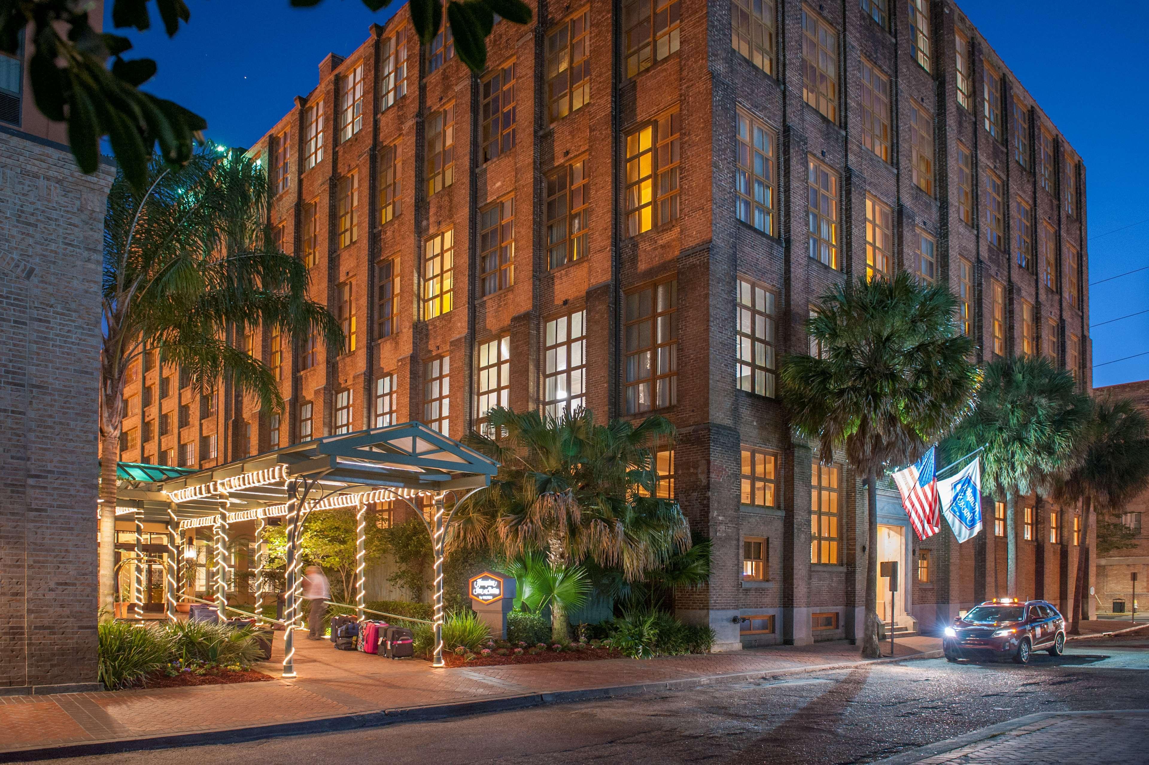 Hampton Inn And Suites New Orleans Convention Center Екстер'єр фото