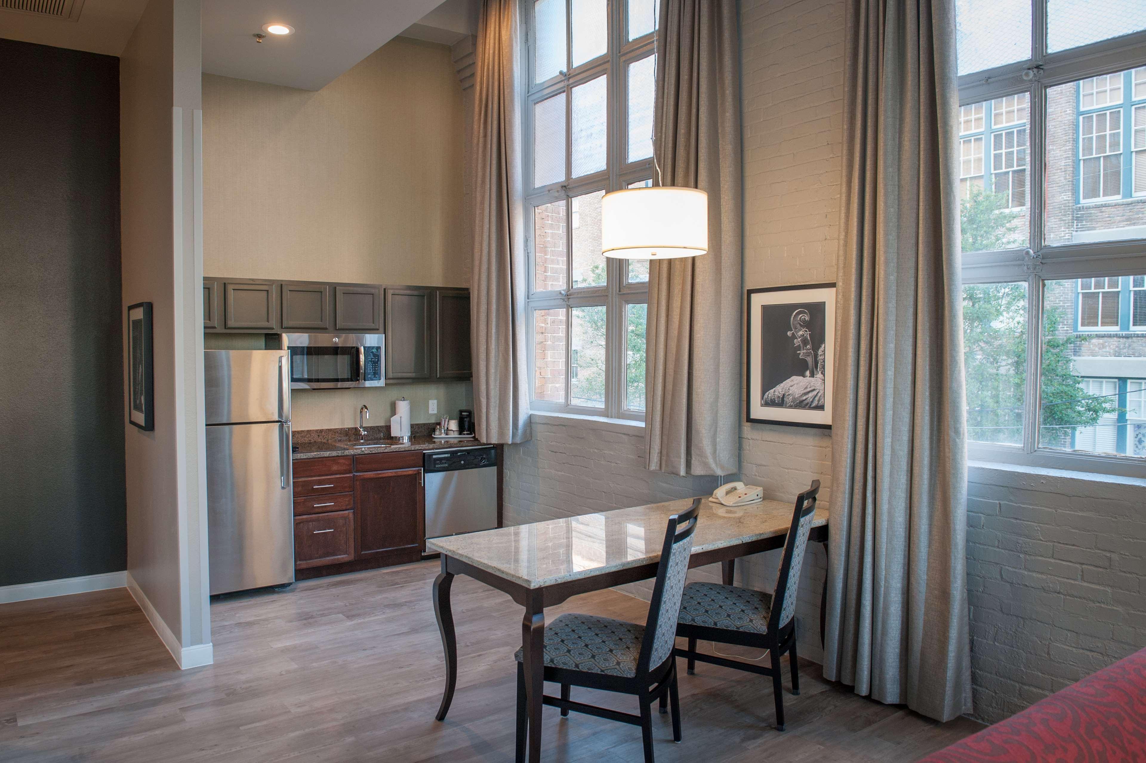 Hampton Inn And Suites New Orleans Convention Center Екстер'єр фото