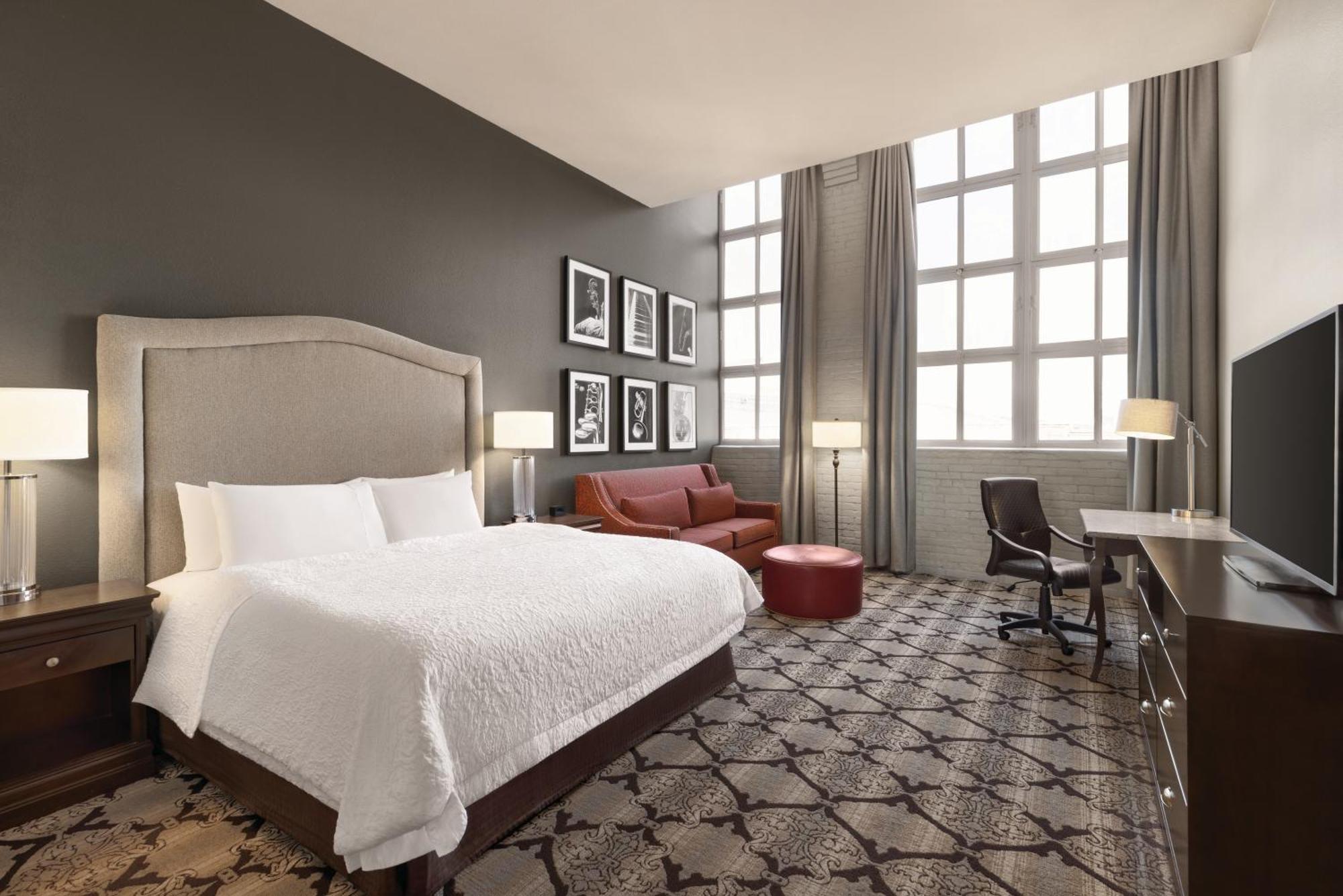 Hampton Inn And Suites New Orleans Convention Center Екстер'єр фото