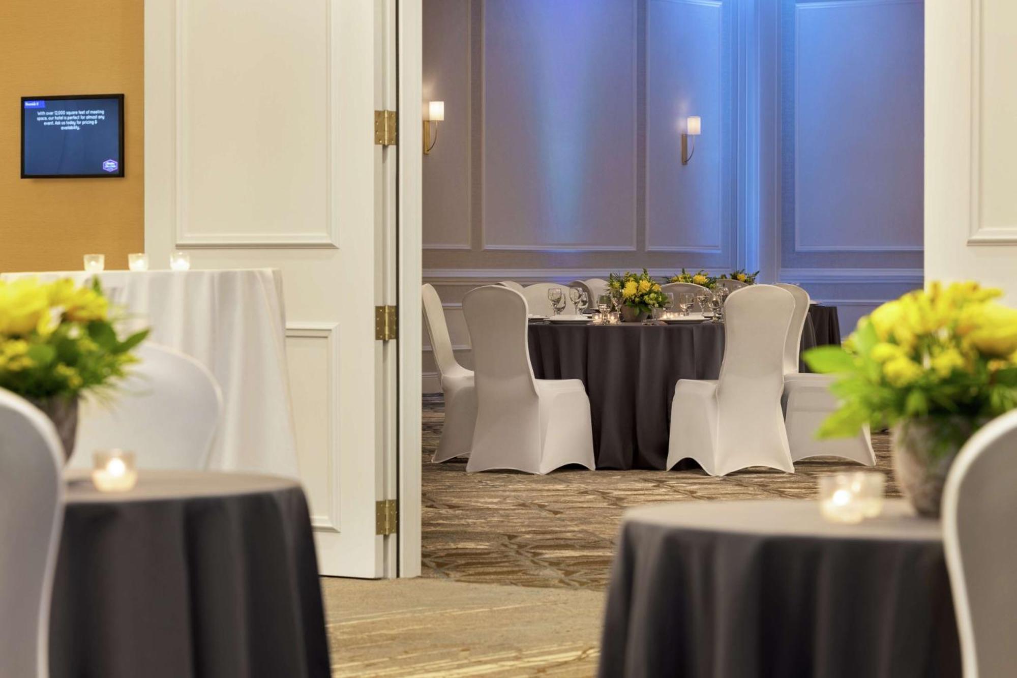 Hampton Inn And Suites New Orleans Convention Center Екстер'єр фото