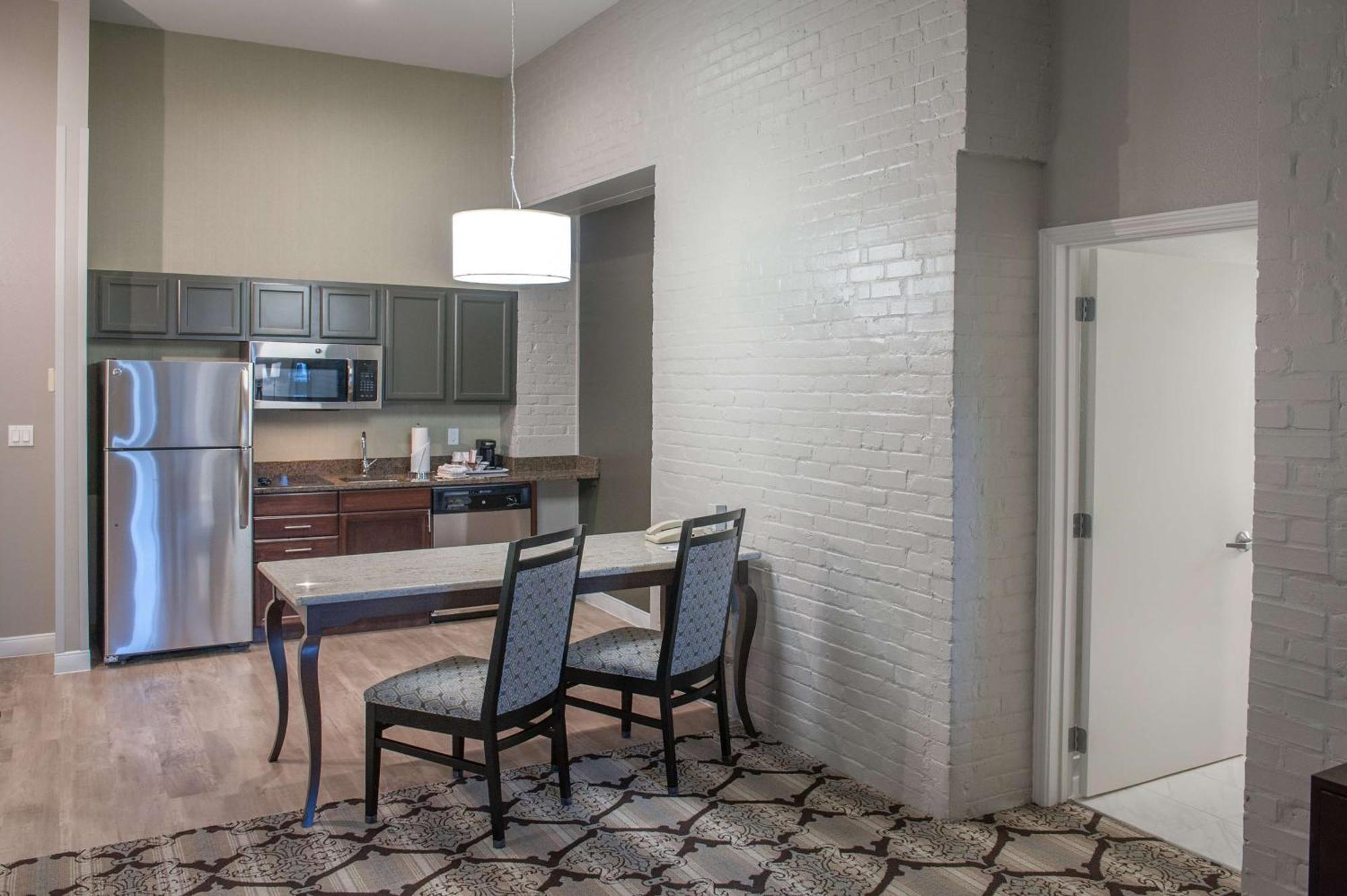 Hampton Inn And Suites New Orleans Convention Center Екстер'єр фото