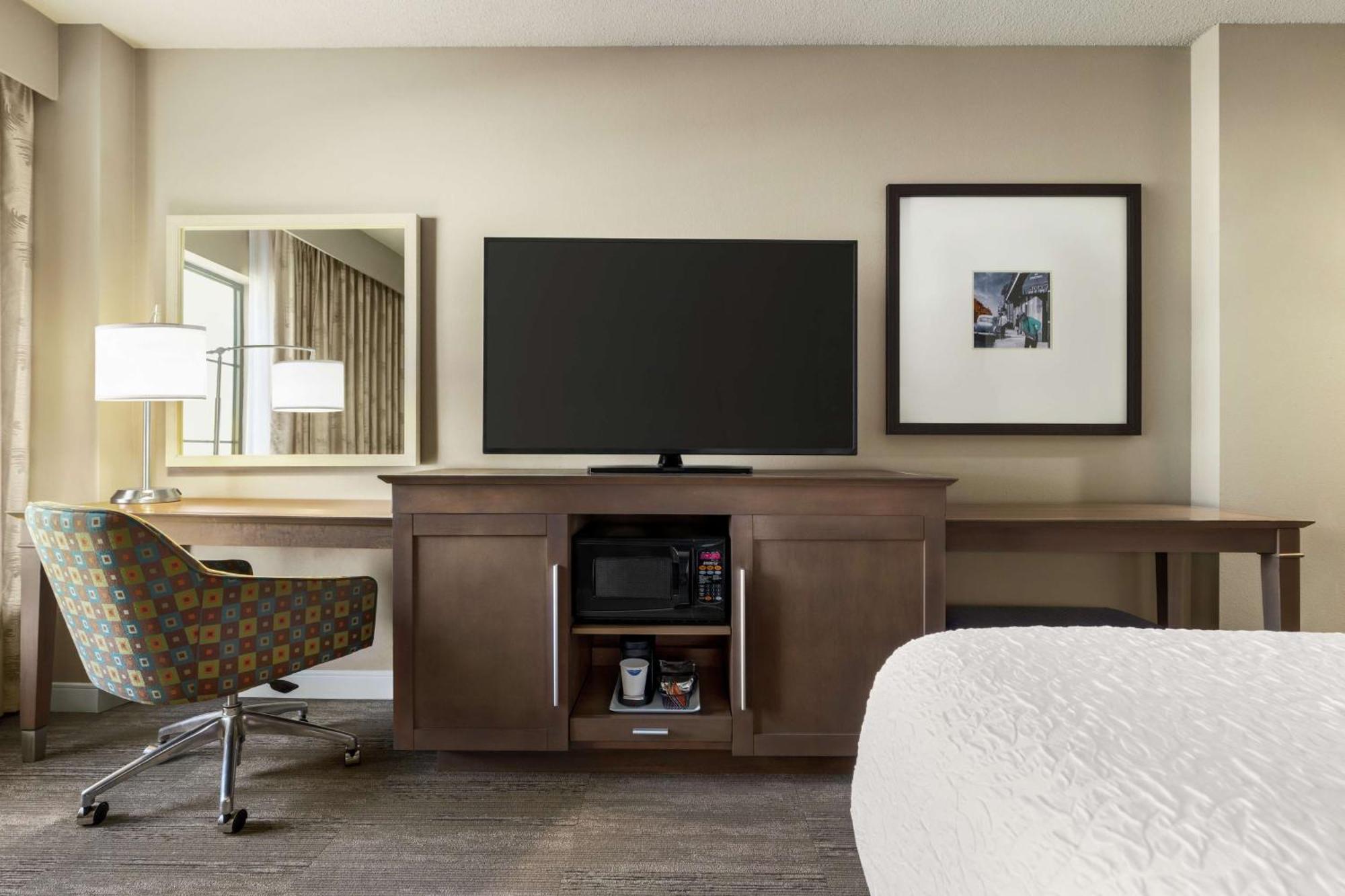 Hampton Inn And Suites New Orleans Convention Center Екстер'єр фото